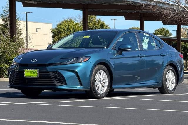2025 Toyota CAMRY LE LE