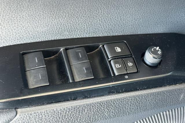 2025 Toyota CAMRY LE LE