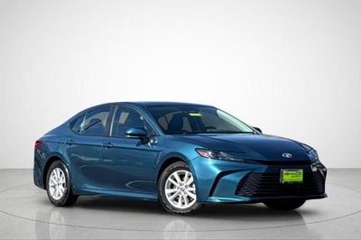 2025 Toyota CAMRY LE LE