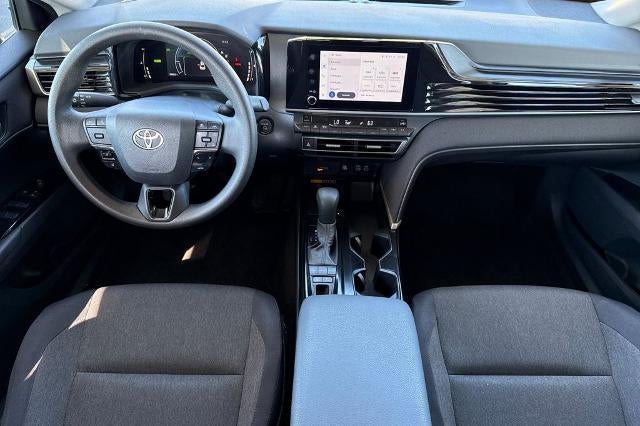 2025 Toyota CAMRY LE LE