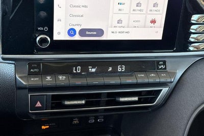 2025 Toyota CAMRY LE LE