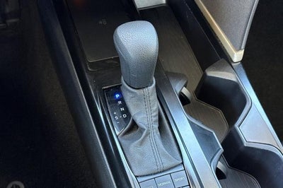 2025 Toyota CAMRY LE LE