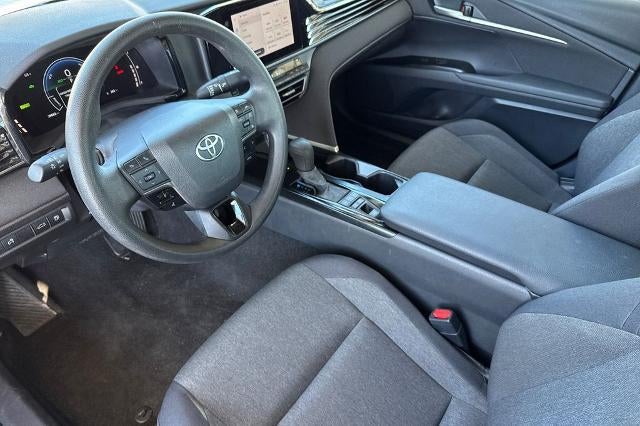 2025 Toyota CAMRY LE LE