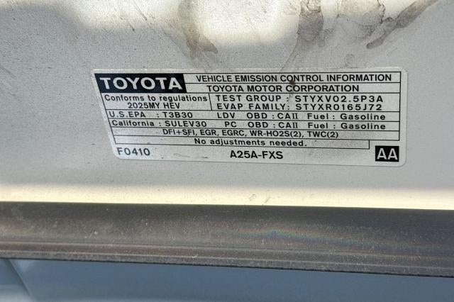2025 Toyota Camry LE