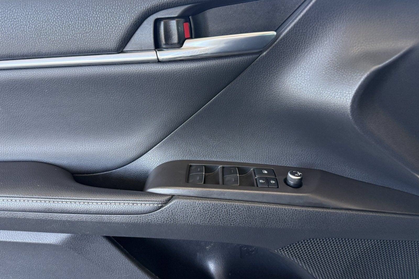 2021 Toyota Camry XSE Hybrid