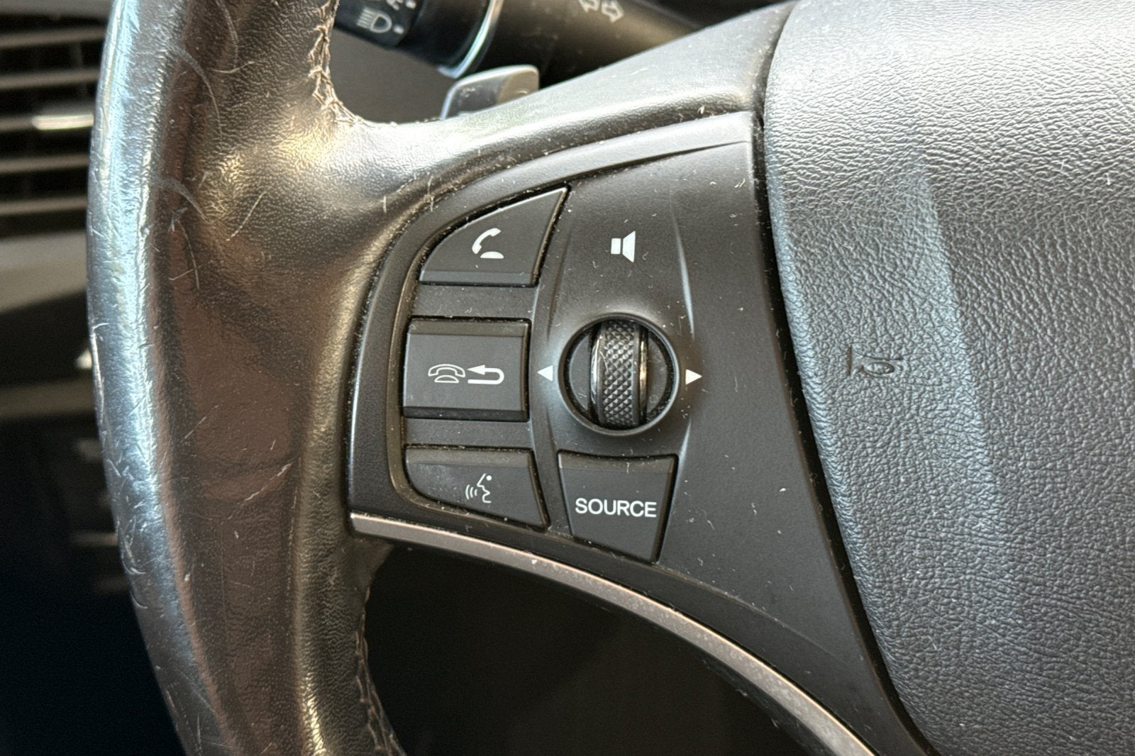 2018 Acura MDX w/Technology Package & AcuraWatch Plus Pkg