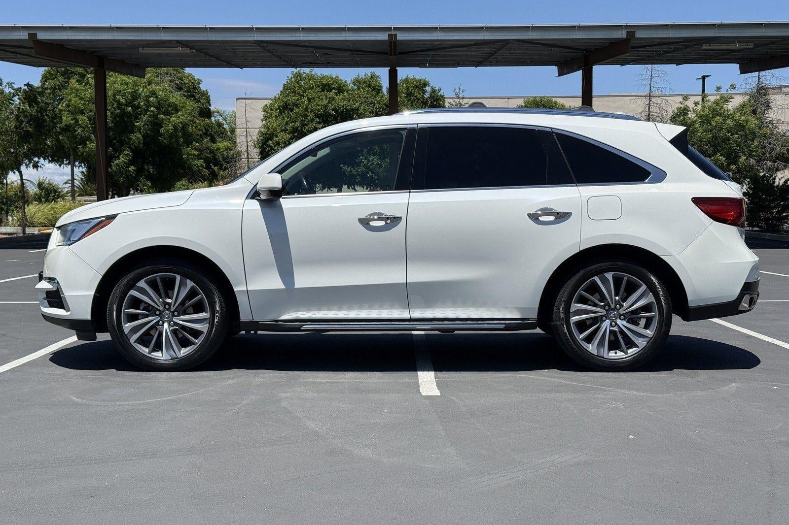 2017 Acura MDX w/Technology Package