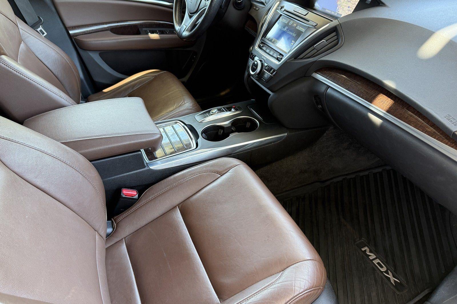 2017 Acura MDX w/Technology Package