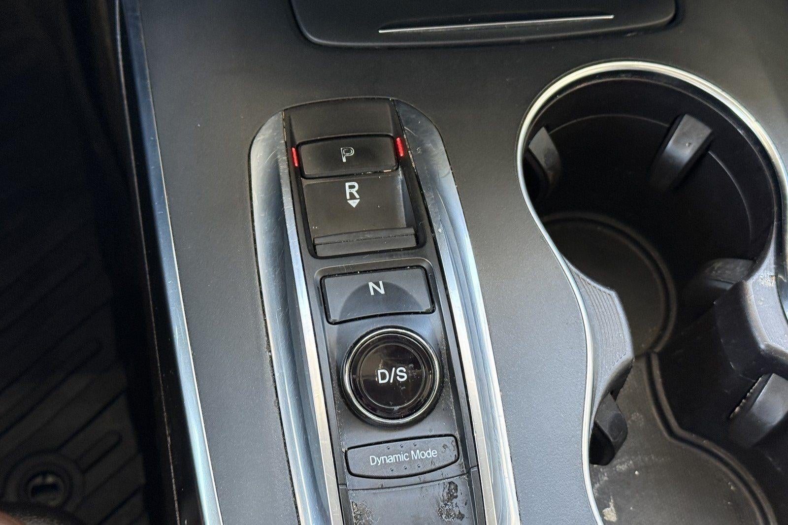 2017 Acura MDX w/Technology Package