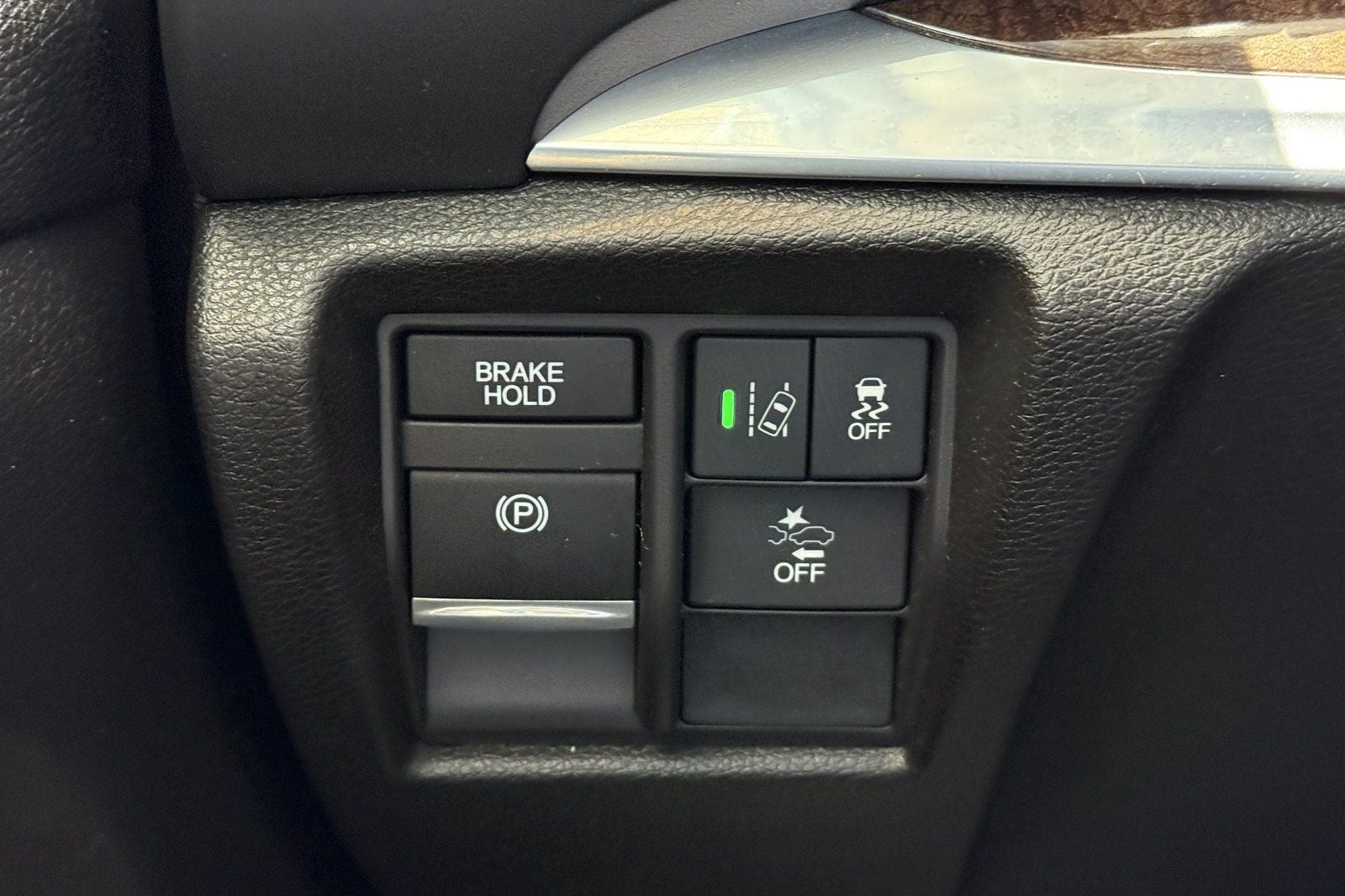 2017 Acura MDX w/Technology Package