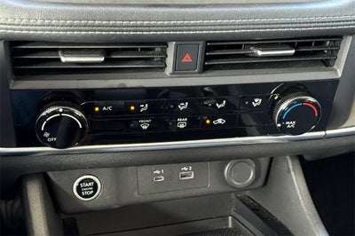 2023 Nissan Rogue S FWD