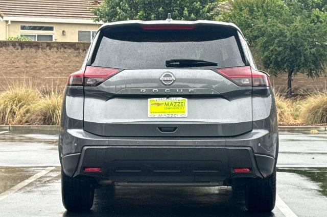 2025 Nissan Rogue SV FWD