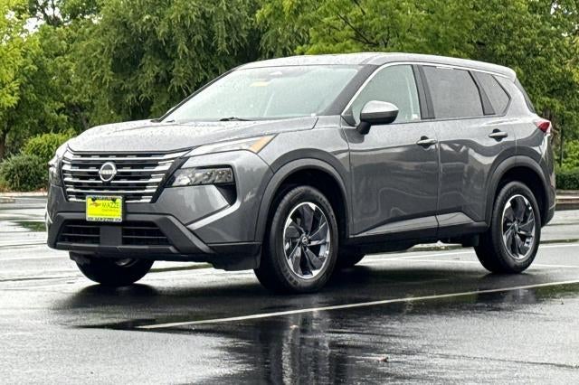 2025 Nissan Rogue SV FWD