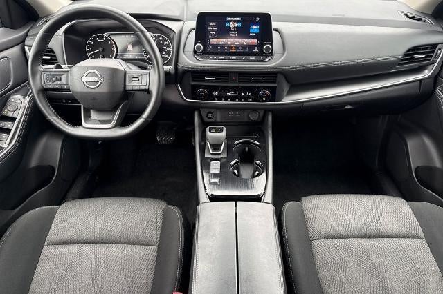 2025 Nissan Rogue SV FWD