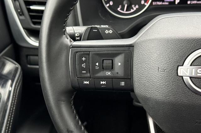 2025 Nissan Rogue SV FWD