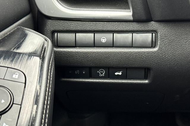 2025 Nissan Rogue SV FWD