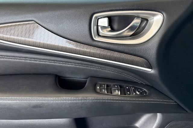 2018 INFINITI QX60 Base