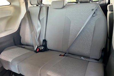 2024 Toyota Sienna LE