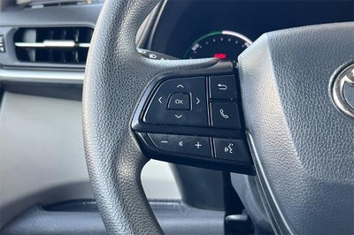 2024 Toyota Sienna LE