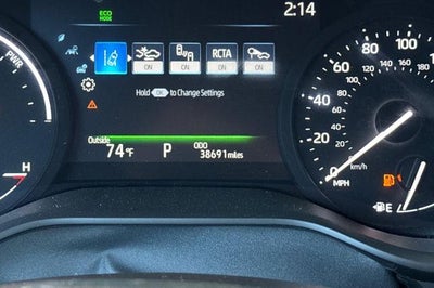 2025 Toyota Sienna LE