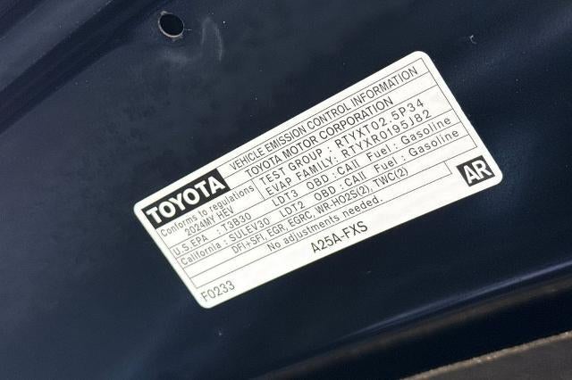 2024 Toyota Sienna LE