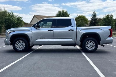 2022 Toyota Tundra SR5