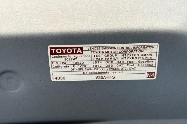 2022 Toyota Tundra SR5