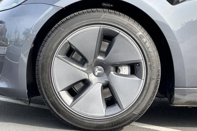 2021 Tesla Model 3 Standard Range Plus Rear-Wheel Drive