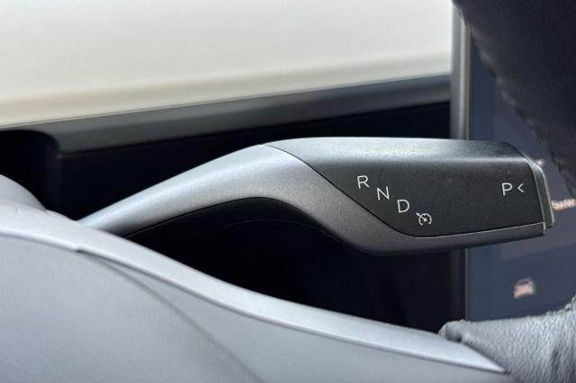 2021 Tesla Model 3 Standard Range Plus Rear-Wheel Drive