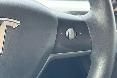 2021 Tesla Model 3 Standard Range Plus Rear-Wheel Drive