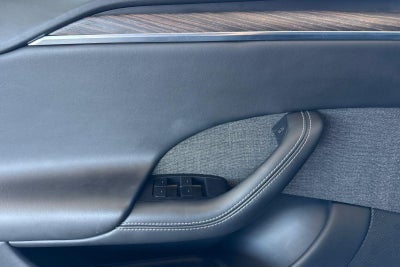 2023 Tesla Model S Base