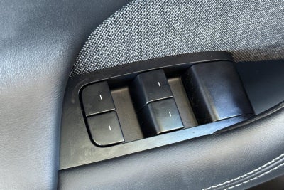 2023 Tesla Model S Base