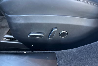 2023 Tesla Model S Base