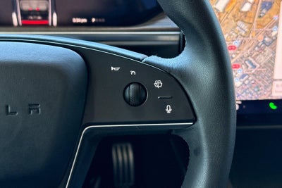 2023 Tesla Model S Base