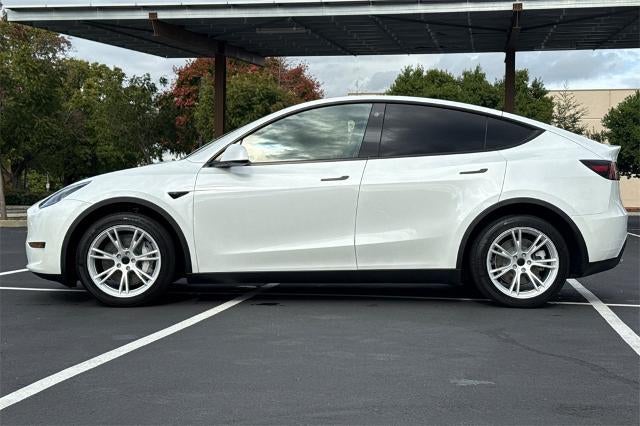 2023 Tesla Model Y AWD