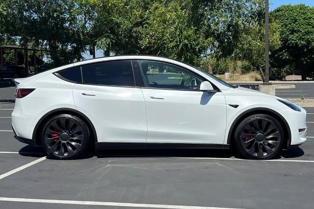 2023 Tesla Model Y Performance