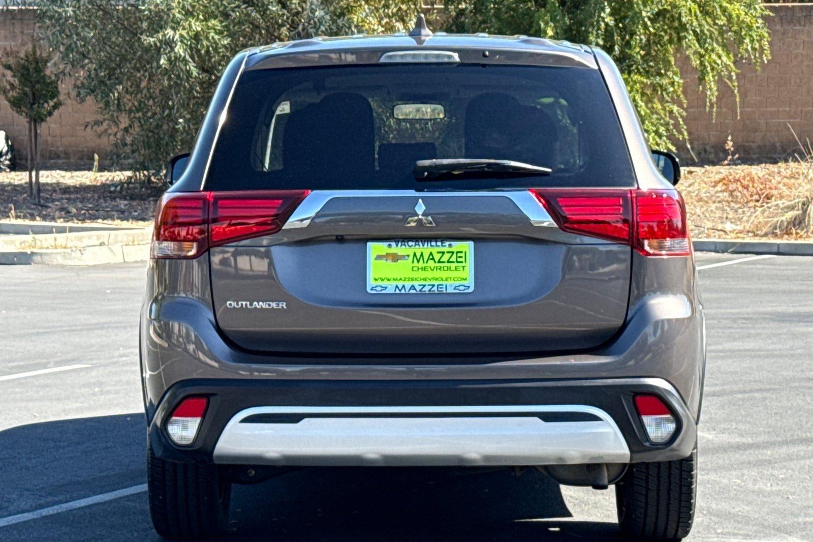 2020 Mitsubishi Outlander ES 2.4