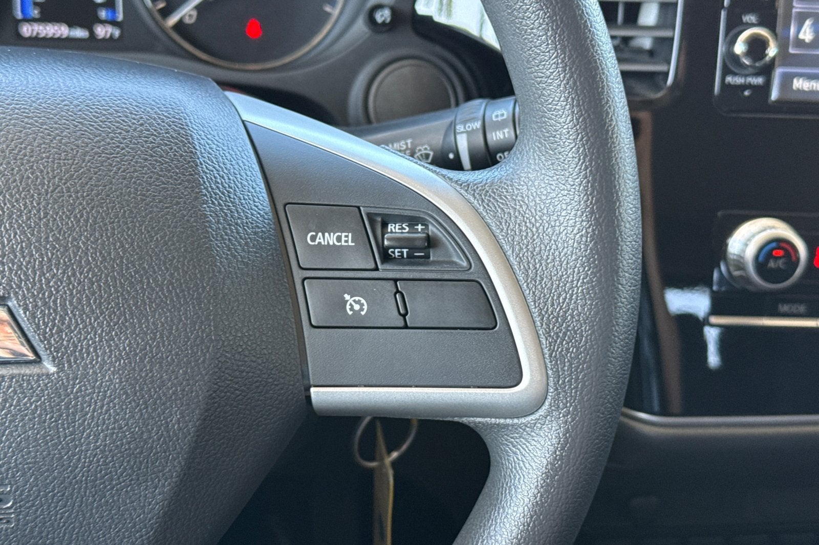 2020 Mitsubishi Outlander ES 2.4