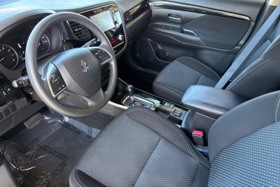 2020 Mitsubishi Outlander ES 2.4