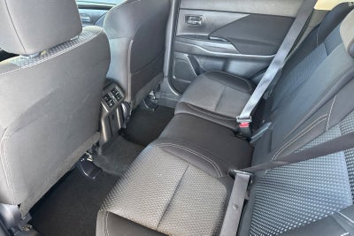 2020 Mitsubishi Outlander ES 2.4