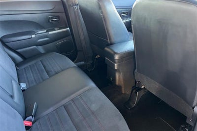 2024 Mitsubishi Outlander Sport S