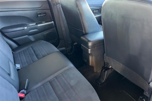 2024 Mitsubishi Outlander Sport S