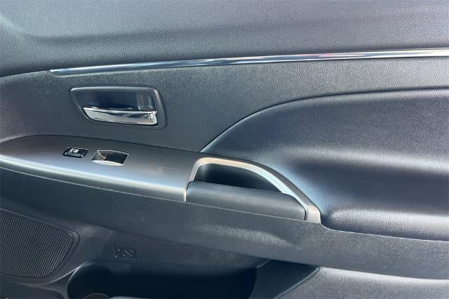 2024 Mitsubishi Outlander Sport S