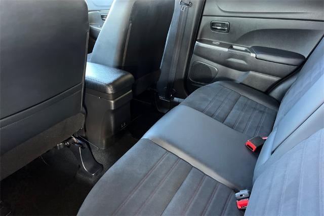 2024 Mitsubishi Outlander Sport S