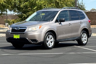 2015 Subaru Forester 2.5i