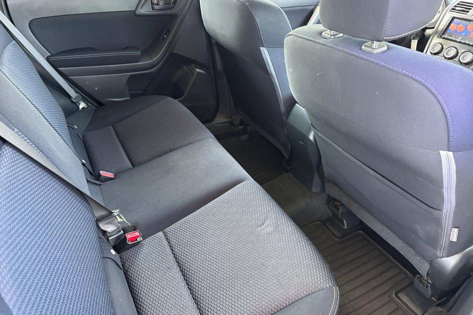 2015 Subaru Forester 2.5i