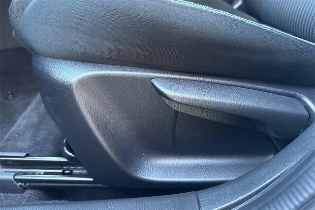 2014 Mazda Mazda3 Hatchback i Touring