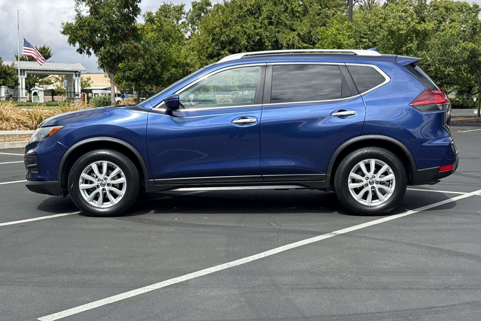 2018 Nissan Rogue SV