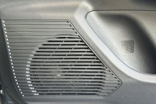 2025 Toyota Prius XLE