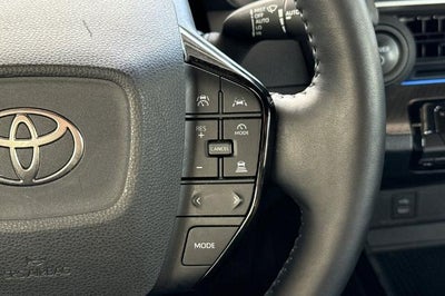2025 Toyota Prius XLE